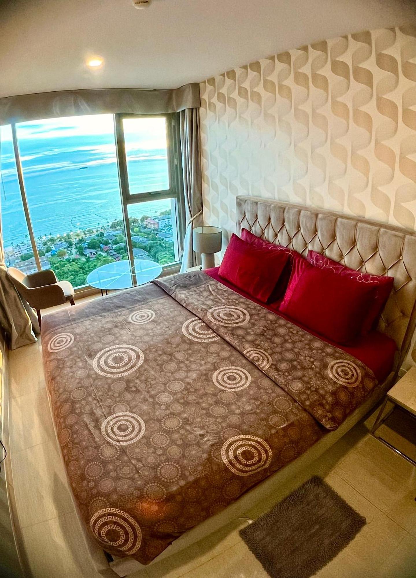 Luxsl Luxury Style Of Life 6 Apartment Jomtien Beach Exterior photo
