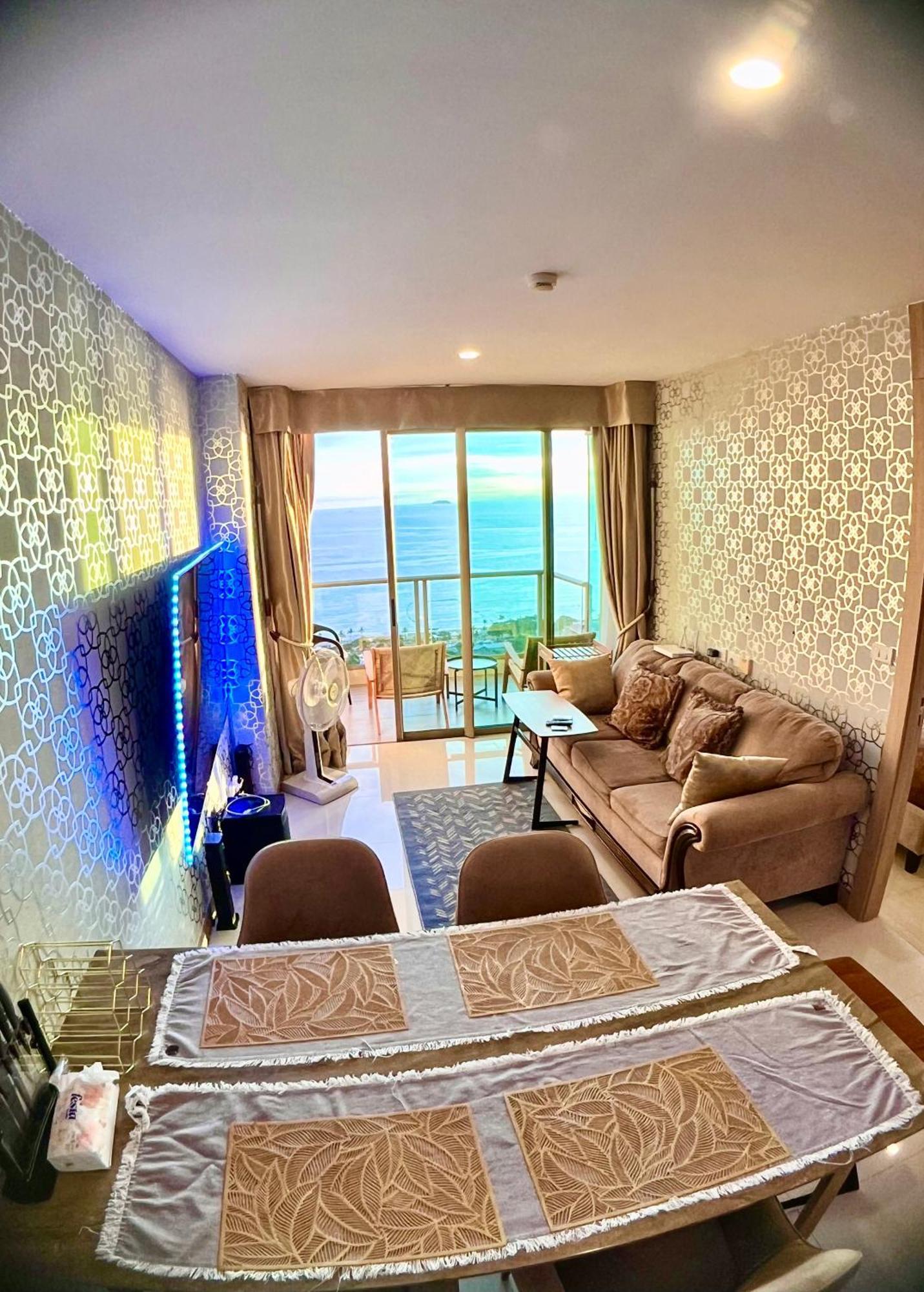 Luxsl Luxury Style Of Life 6 Apartment Jomtien Beach Exterior photo